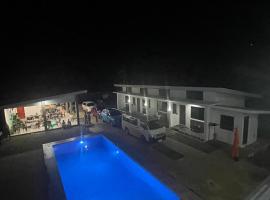 Viva La Rosa Hometel，位于安达的酒店