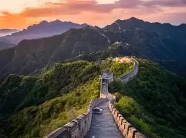 Nost algia Hotel Near Beijing Panjiayuan Antique Market- Beijing Happy Valley, CBD, China Zun and Sanlitun, Tian'anmen Square, Free ice cream, mineral water, coffee, snacks and laundry service, Free gymnastic, English communication well
