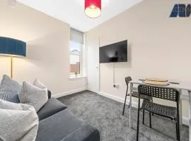 1 Bed Flat With Parking Sleeps 2 in Fife
