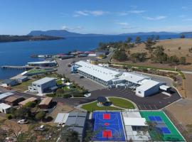 Eastcoaster Tasmania，位于奥福德的带按摩浴缸的酒店