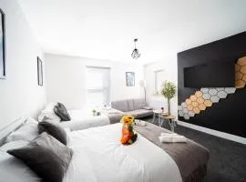 Open Mind Property - Cozy Flat for FOUR