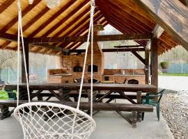 Casa David 13D，位于Nimăeşti的酒店