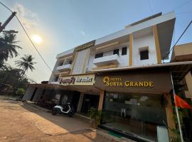 Hotel surya grande，位于Kudal的酒店