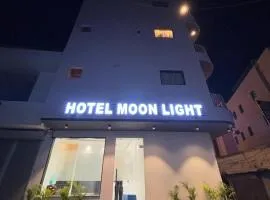 Hotel Moon Light