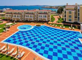 Апартаменти и Студия в комплекс FLORES GARDEN，位于切尔诺莫雷茨的酒店