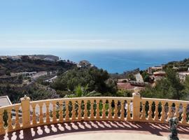 CASA BELLE VUE sea view & private pool，位于库姆布勒德尔索尔的酒店