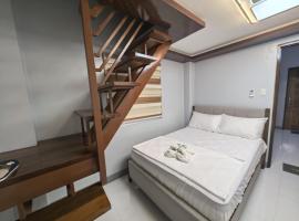 Yurich Hotel，位于Romblon的酒店