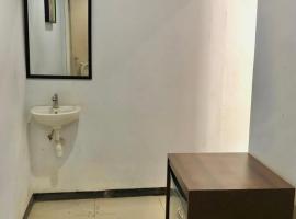 New Green Hill Hotel，位于Baratan的酒店