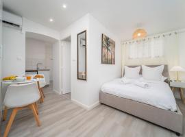Studio Cœur de Ville Lamartine C，位于法兰西堡的酒店