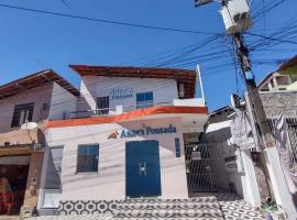 Suíte confortável em Pousada 1 quadra da Praia de Cabuçu, Saubara (BA)，位于Saubara的酒店