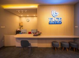 Elge Hotel and Villa Sarangan，位于萨兰甘的酒店