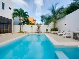 1 Mi to Beach: Luxe Playa Del Carmen Home w/ Pool