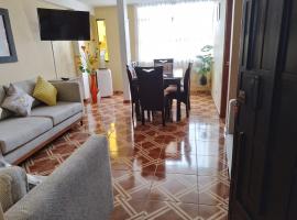 Private Apartment in San Luis VIDENA，位于利马的酒店