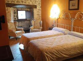 Hotel-Posada Fuentes Carrionas，位于Camasobres的酒店
