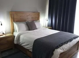 Hantam Suites