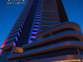 ROLES Hotel，位于苏克雷的酒店