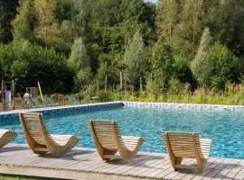 Duplex in Tournai with Lake Views