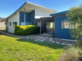 Boutara Holiday House