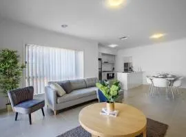 Discover Luxury Living & Aviation History