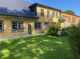Ferienwohnung Reitanlage Bärenz，位于Selk的酒店