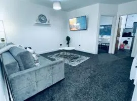 SwankyApartmentDudleyNearM6