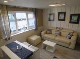 Ferienhaus in Sassnitz - klein aber fein bis 4 Personen，位于萨斯尼茨的酒店