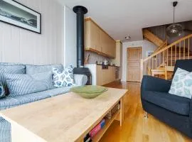 Modern Seahouse in Svolvær with stunning views!