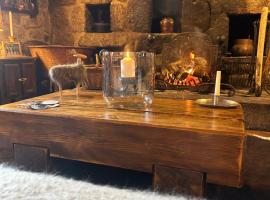 La Maison de Paul en Aubrac - Lozère，位于Fontans的酒店