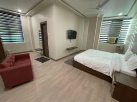 Aman Paradise Hotel & Banquets