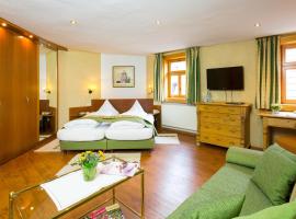 Hotel-Weinhaus Stern，位于伯格斯塔特的酒店