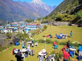 Himalaya Lodge & Restaurant，位于Lukla的酒店