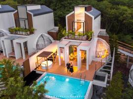 The X10 Nordic Tent and Glamping Pool Villa Khaoyai เขาใหญ่ - SHA Certified，位于Ban Thung Sawang的酒店