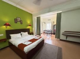 Hotel SilverLine Regency Munnar，位于蒙纳的酒店
