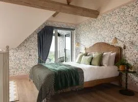 Peacock's Roost - Otium Wine Estate