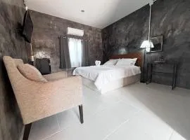 Baan Bua Homestay & Poolvilla