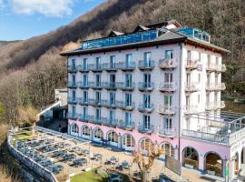 Hotel Funicolare，位于兰佐丁泰尔维的酒店