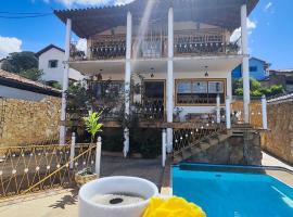 Hotel Montanhas de Minas，位于迪亚曼蒂纳的酒店
