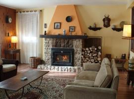 Casa Sancho Viejo，位于比略斯拉达德卡梅罗斯的木屋