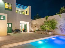 Casa Galeria Campeche，位于坎佩切的带泳池的酒店