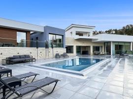 Majestic Manor，位于Tala的酒店