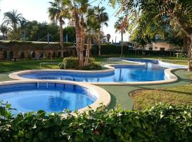 PRIMERA LINEA de PLAYA SAN JUAN en ALICANTE，位于Benimagrell的酒店