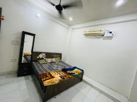 Triveni hotel，位于Shāhpura的酒店