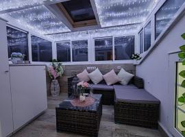 Loft Luxury，位于卡尔达斯·德·雷斯的酒店