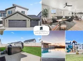 Spacious 6BR - Sleeps 22 - Game Room & Pool Access