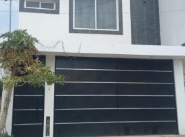 La casa de wendy，位于图斯特拉古铁雷斯的自助式住宿