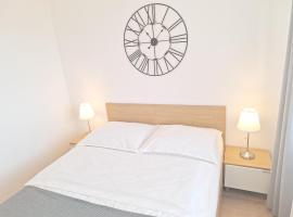 Grand Apartament - prywatny parking, blisko Szpital Arkońska，位于什切青的酒店
