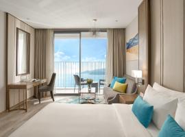 G2P Panorama Nha Trang OceanView Apartments，位于芽庄的酒店