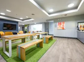 Spark By Hilton Lafayette South