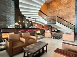 Grand Antares Hotel