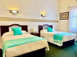 Hotel Alifer，位于底拉斯卡拉的带停车场的酒店